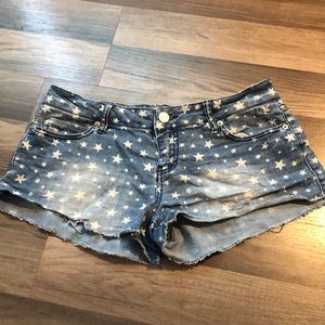 Jalate star shorts